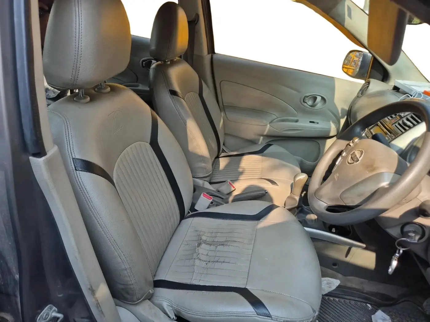 2015 Nissan Sunny XL DIESEL, Diesel, Manual, 59,199 km, interior
