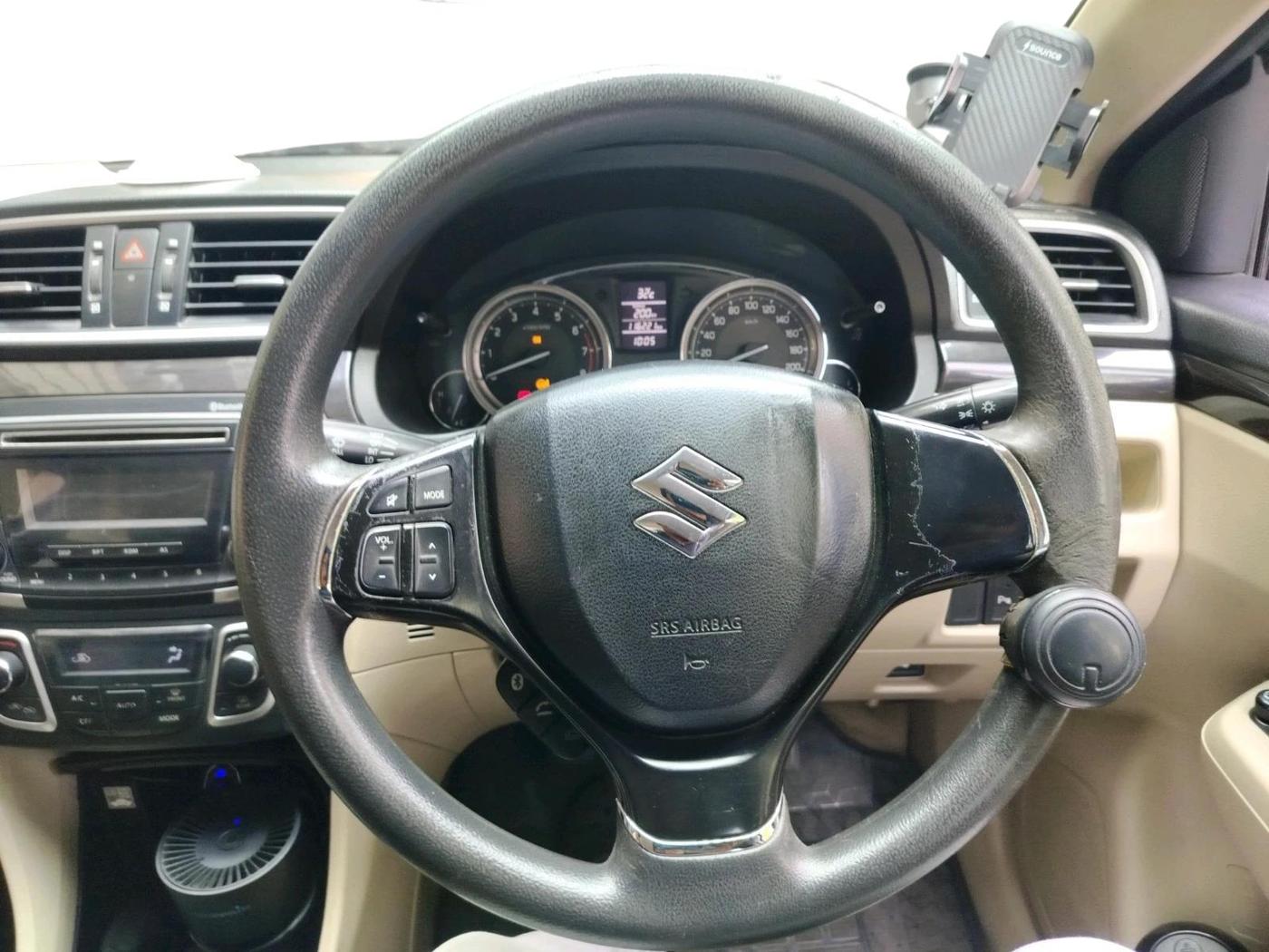 2014 Maruti Ciaz ZXI, Petrol, Manual, 1,16,221 km, interior