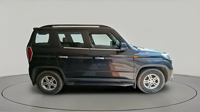 2023 Mahindra BOLERO NEO N10 R, Diesel, Manual, 17,407 km, exterior