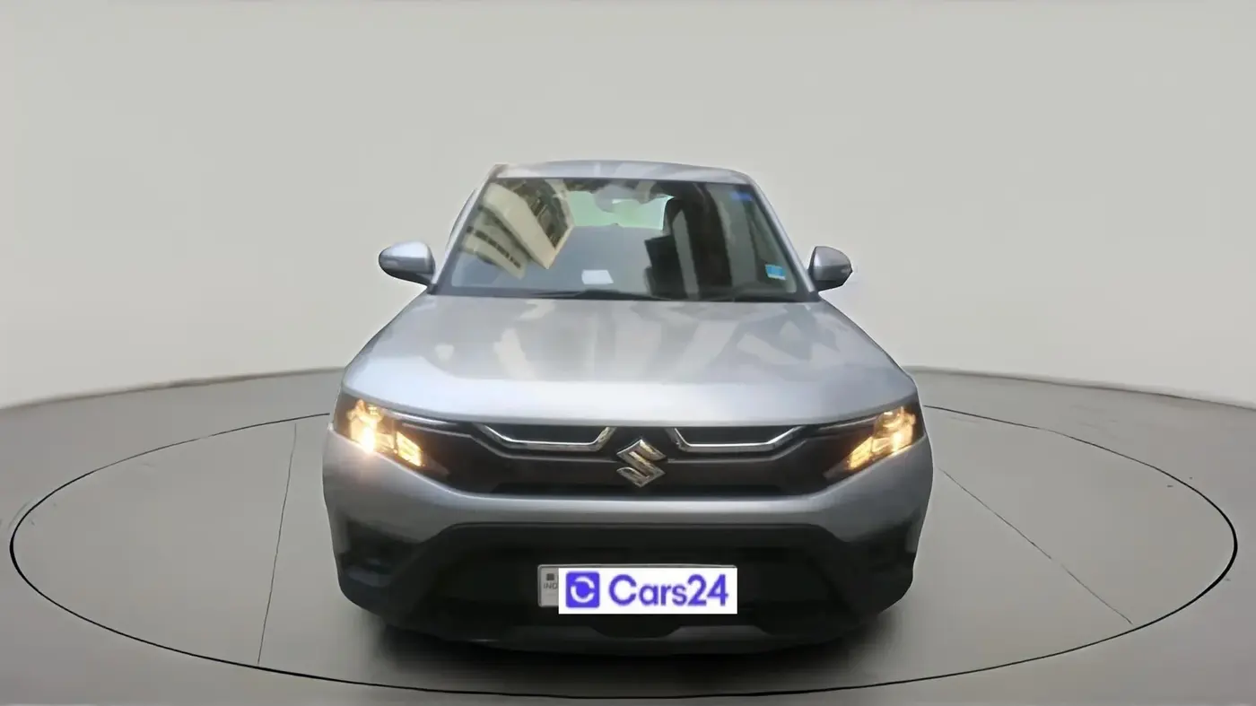 2023 Maruti BREZZA LXI SMART HYBRID, Petrol, Manual, 43,182 km, exterior