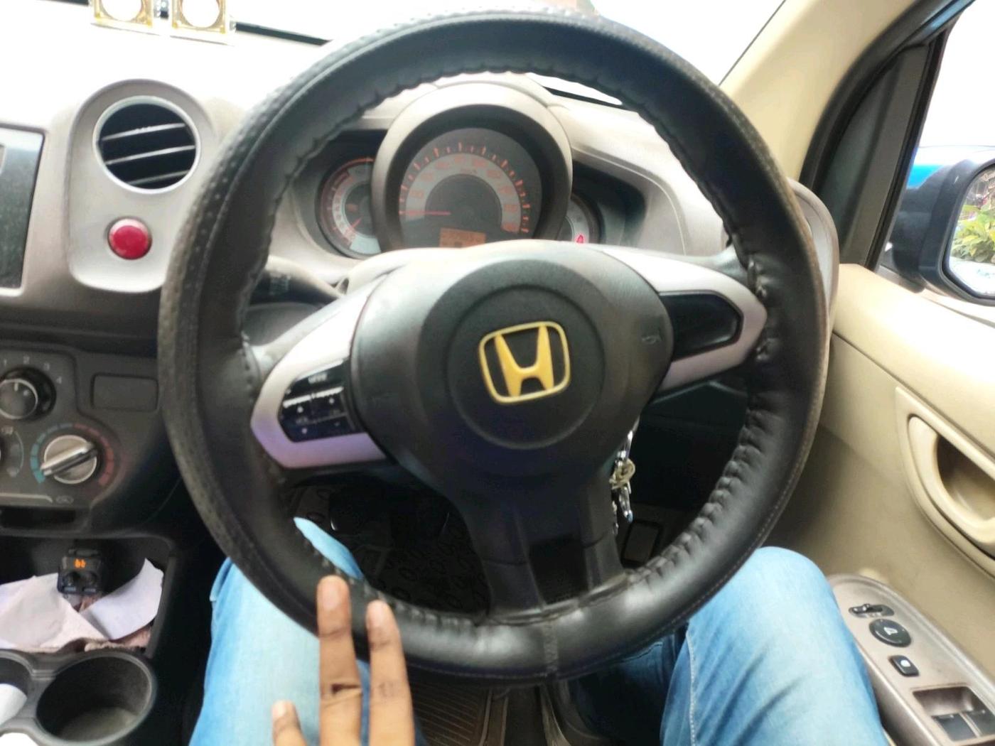 2013 Honda Brio S MT, Petrol, Manual, 30,965 km, interior
