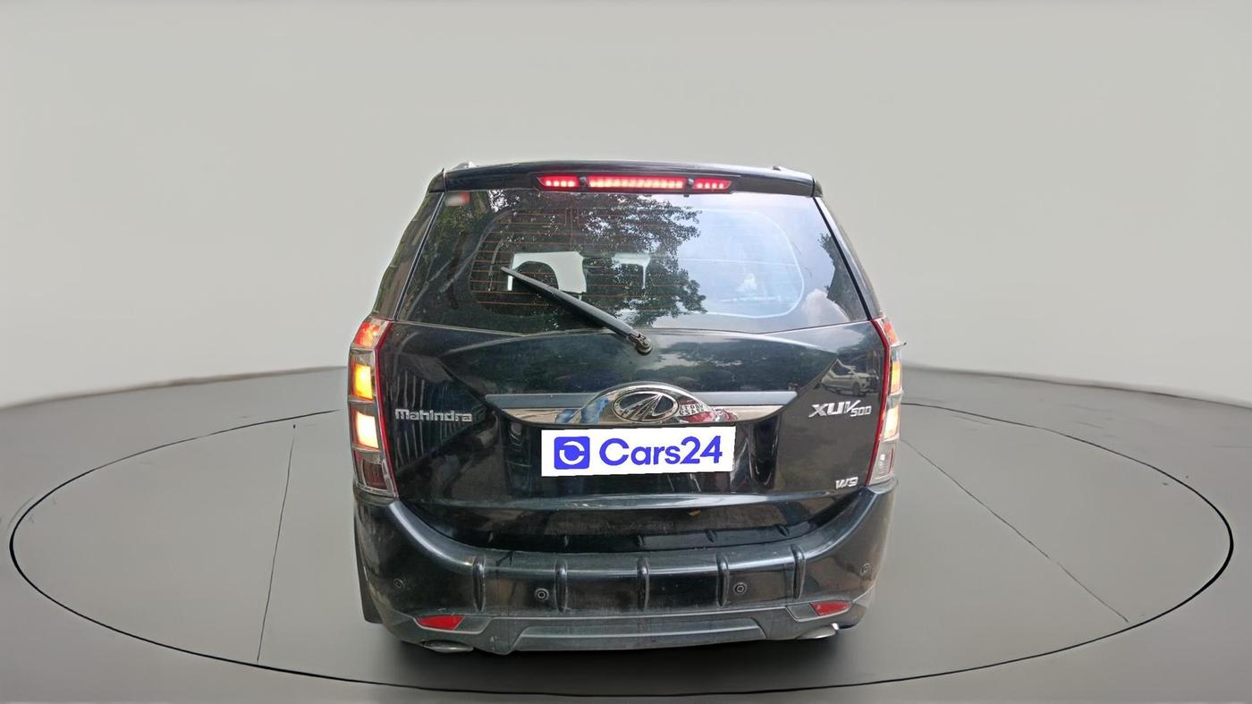 2017 Mahindra XUV500 W9, Diesel, Manual, 32,217 km, exterior
