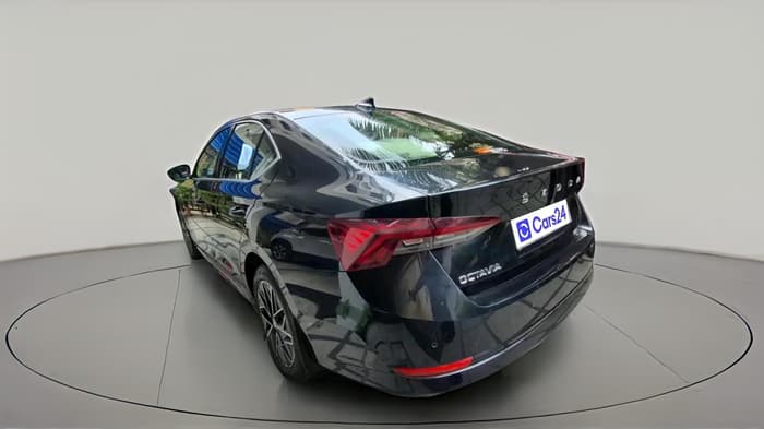 2022 Skoda Octavia L&K 2.0 AT, Petrol, Automatic, 14,223 km, exterior