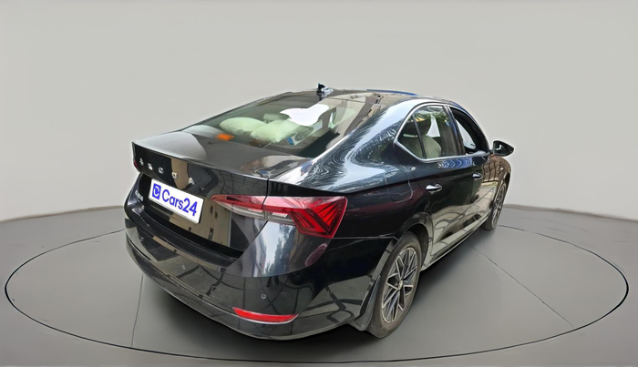 2022 Skoda Octavia L&K 2.0 AT, Petrol, Automatic, 14,223 km, exterior