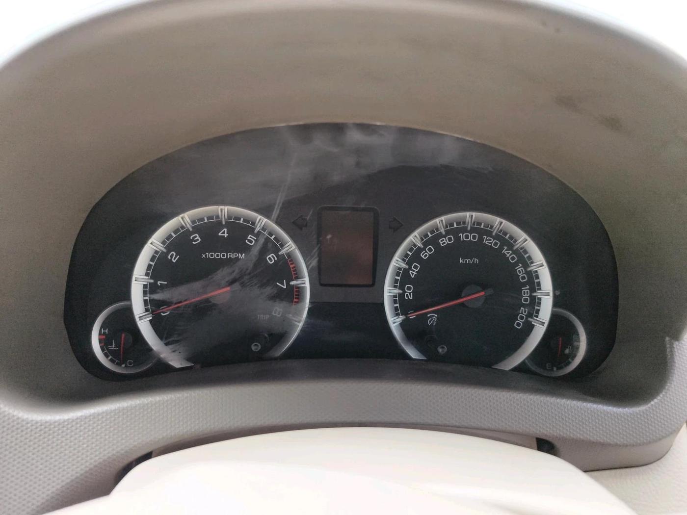 2013 Maruti Ertiga VXI, Petrol, Manual, interior