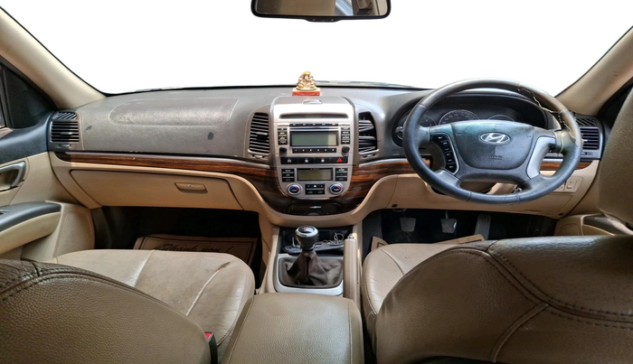 2013 Hyundai Santa Fe 2 WD, Diesel, Manual, 1,25,930 km, interior