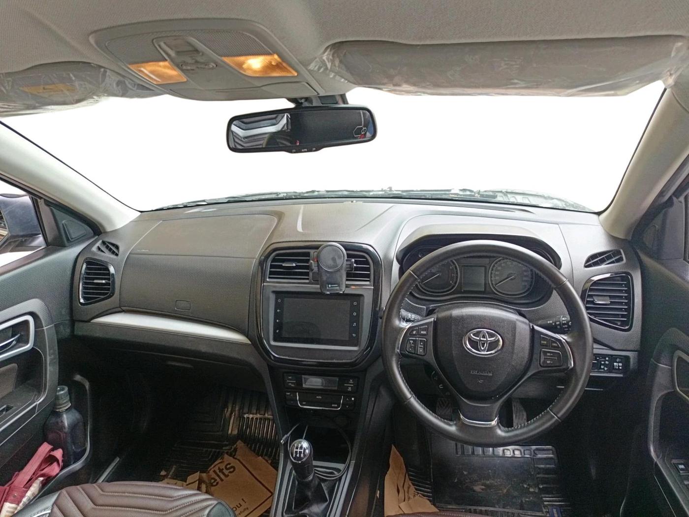 2020 Toyota URBAN CRUISER PREMIUM GRADE MT, Petrol, Manual, 39,427 km, interior