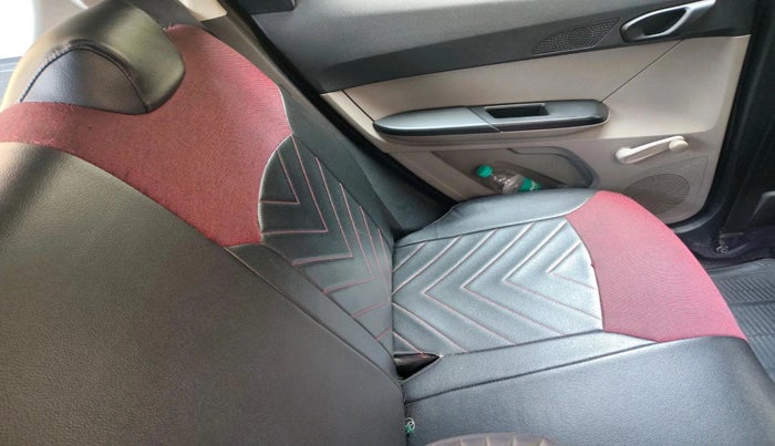 2018 Tata Tiago XE PETROL, Petrol, Manual, 80,244 km, interior