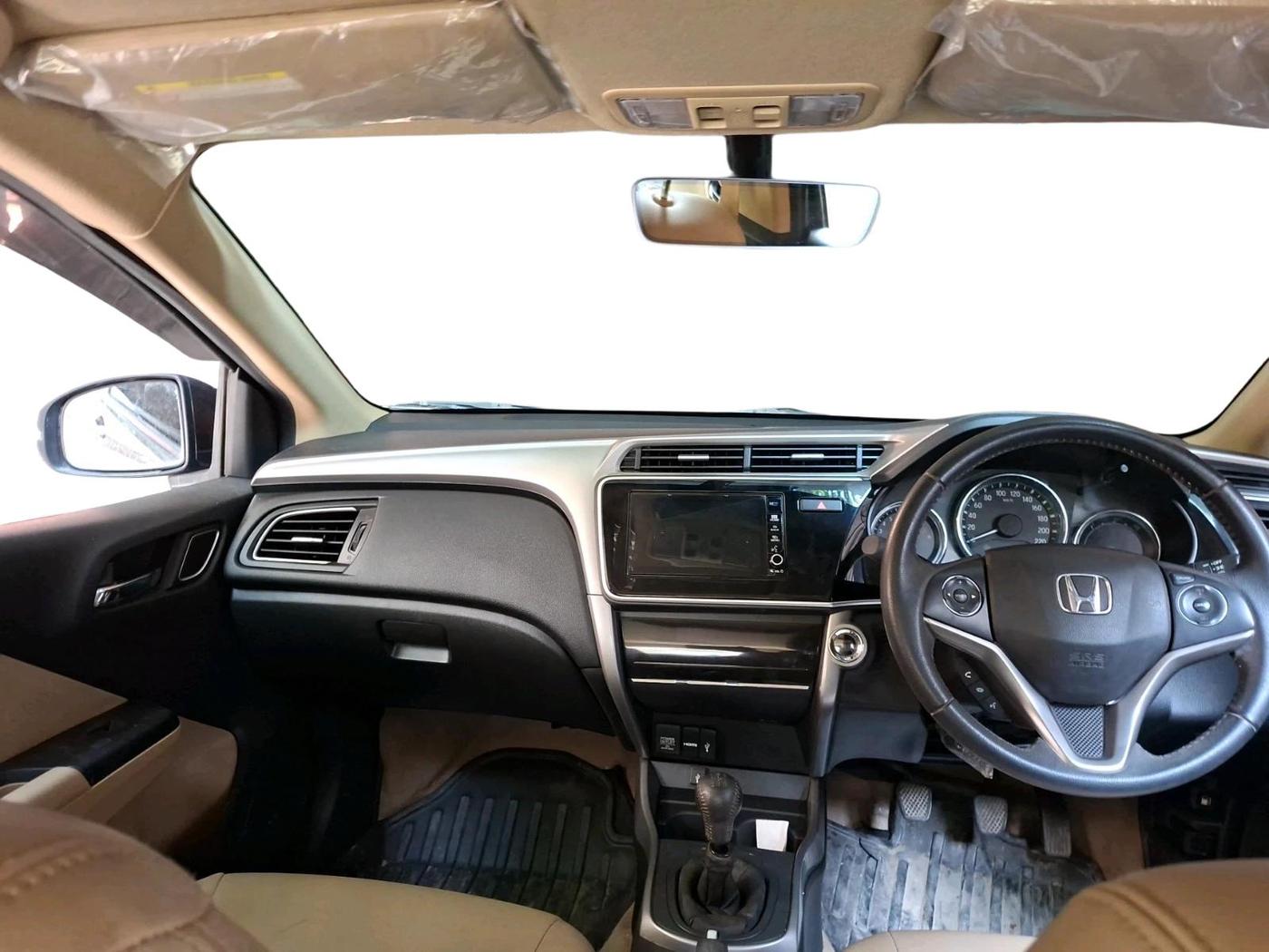 2019 Honda City 1.5L I-VTEC VX, Petrol, Manual, 19,454 km, interior