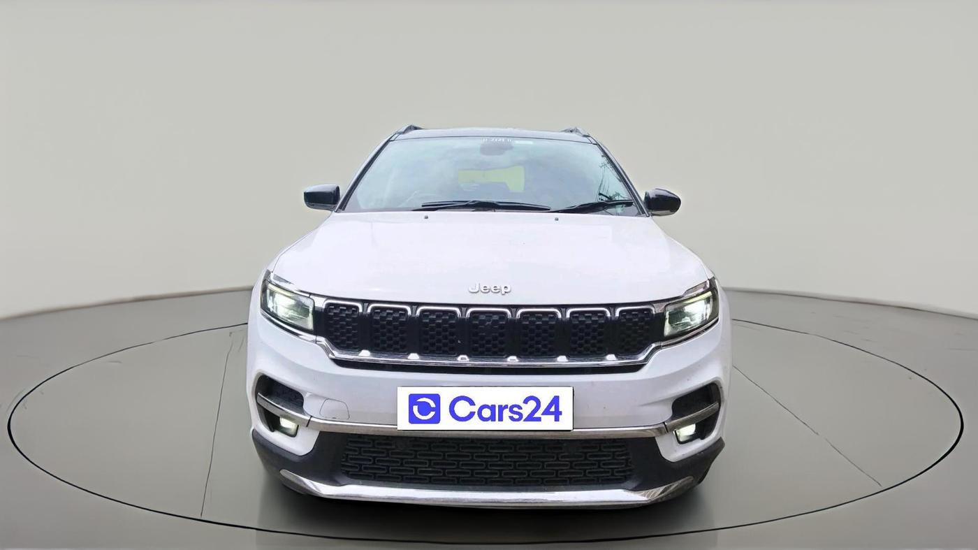 2022 Jeep MERIDIAN LIMITED (O) 4X2 AT, Diesel, Automatic, 32,945 km, exterior