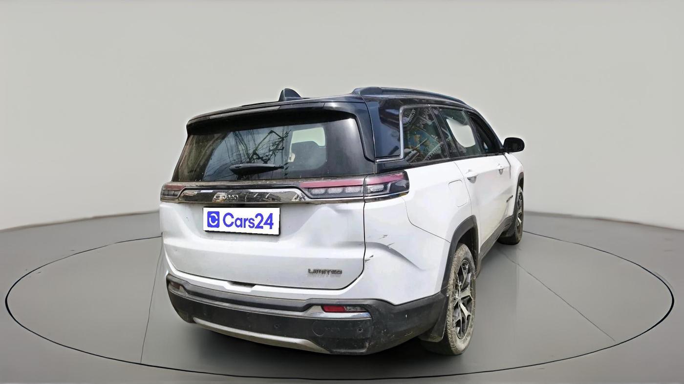 2022 Jeep MERIDIAN LIMITED (O) 4X2 AT, Diesel, Automatic, 32,945 km, exterior