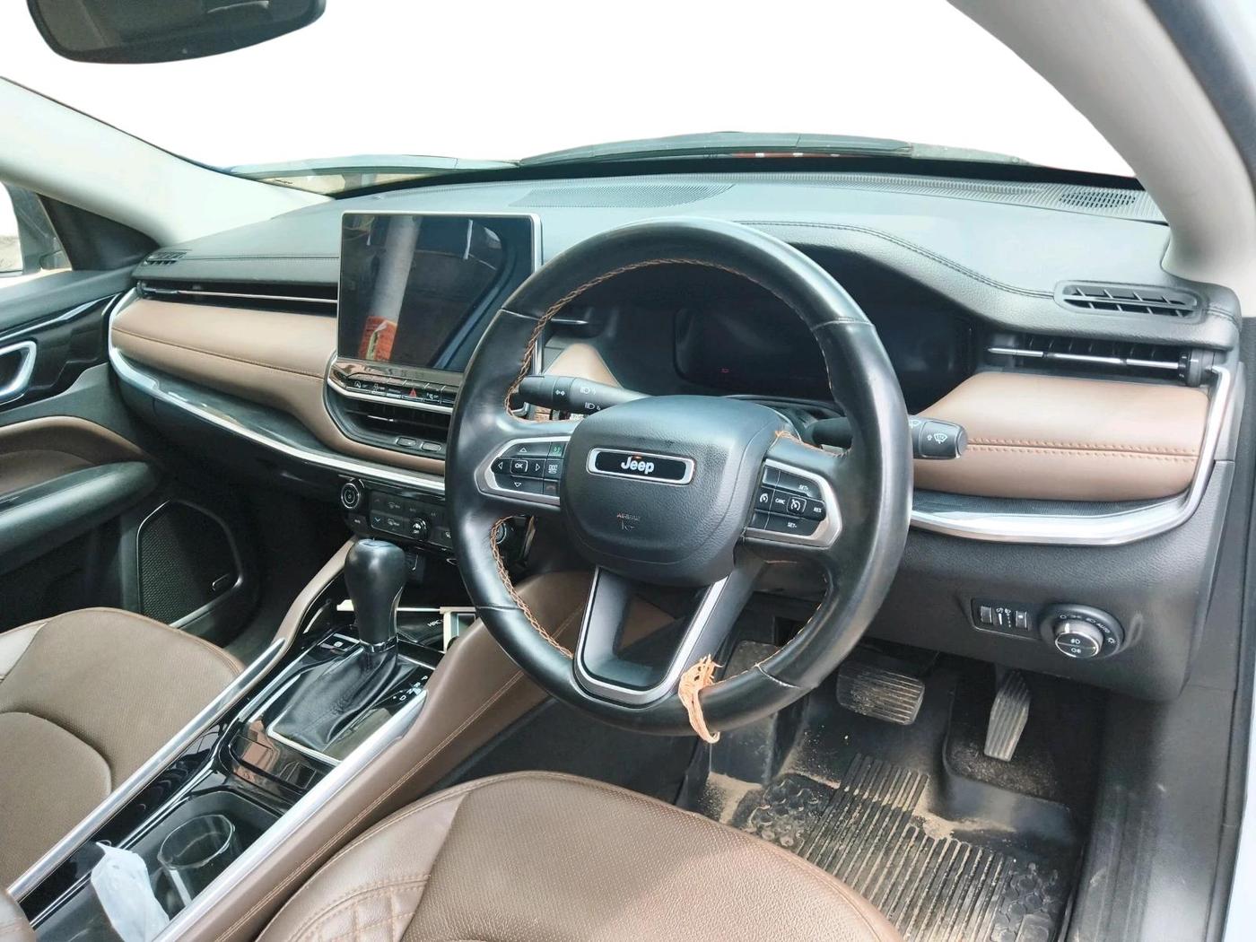 2022 Jeep MERIDIAN LIMITED (O) 4X2 AT, Diesel, Automatic, 32,945 km, interior