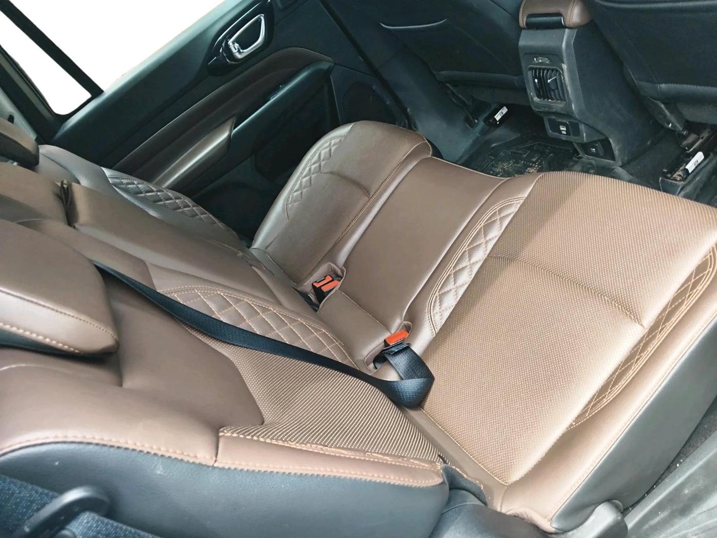 2022 Jeep MERIDIAN LIMITED (O) 4X2 AT, Diesel, Automatic, 32,945 km, interior