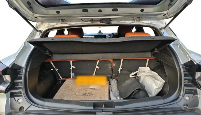 2021 Renault Kiger RXT MT, Petrol, Manual, 26,622 km, exterior