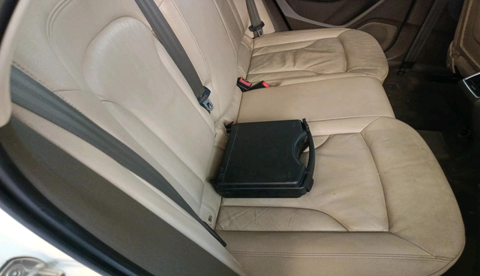 2013 Audi Q3 2.0 TDI QUATTRO, Diesel, Automatic, 1,24,856 km, interior