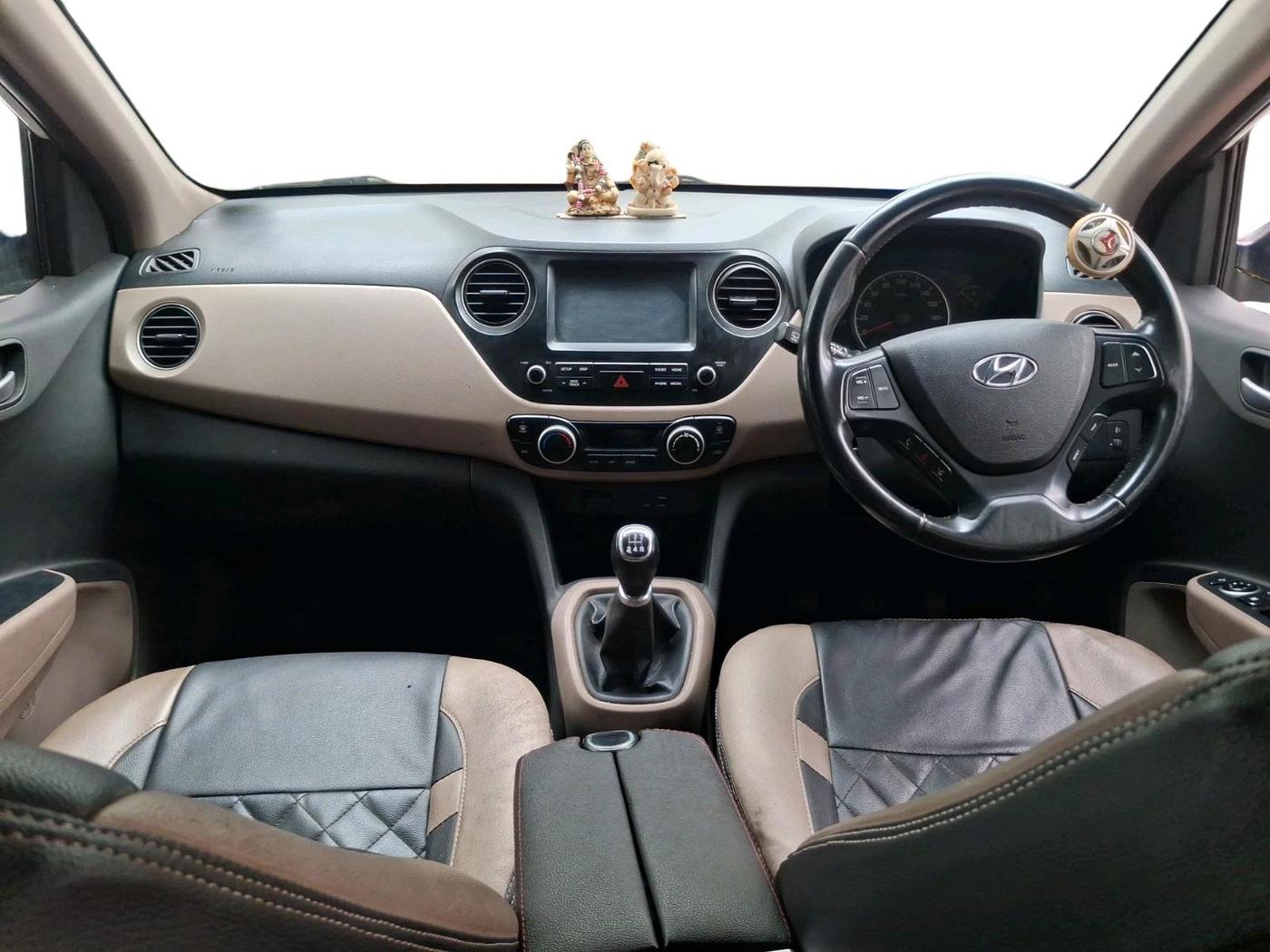2019 Hyundai Grand i10 ASTA 1.2 KAPPA VTVT, Petrol, Manual, 98,610 km, interior