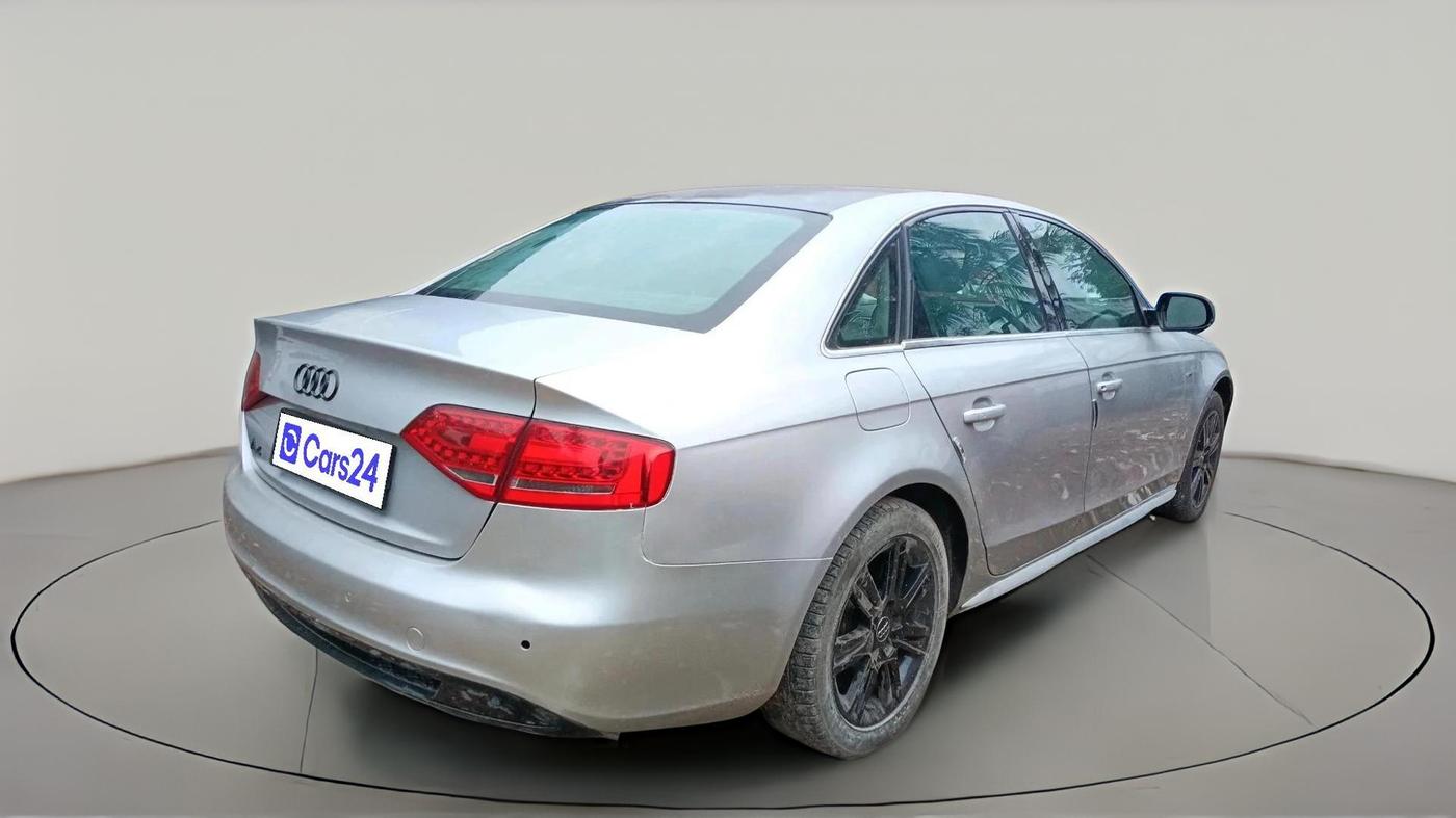 2012 Audi A4 2.0 TDI, Diesel, Automatic, 98,727 km, exterior