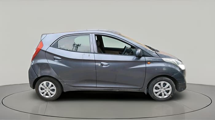 2014 Hyundai Eon 1.0 MAGNA +, Petrol, Manual, 31,790 km, exterior
