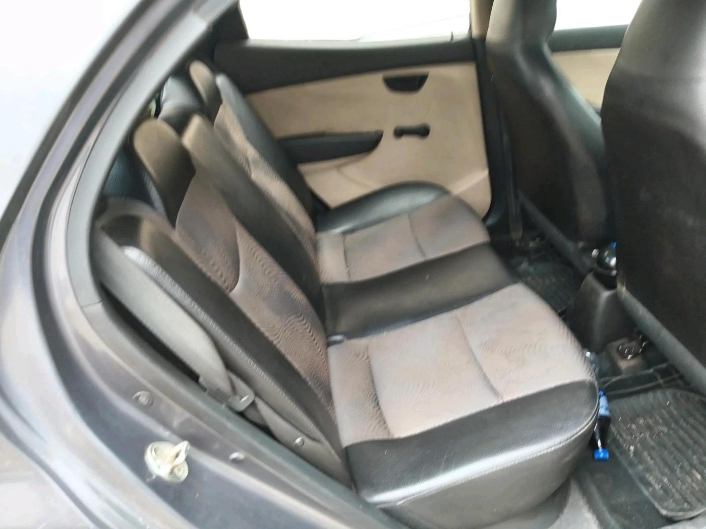 2014 Hyundai Eon 1.0 MAGNA +, Petrol, Manual, 31,790 km, interior
