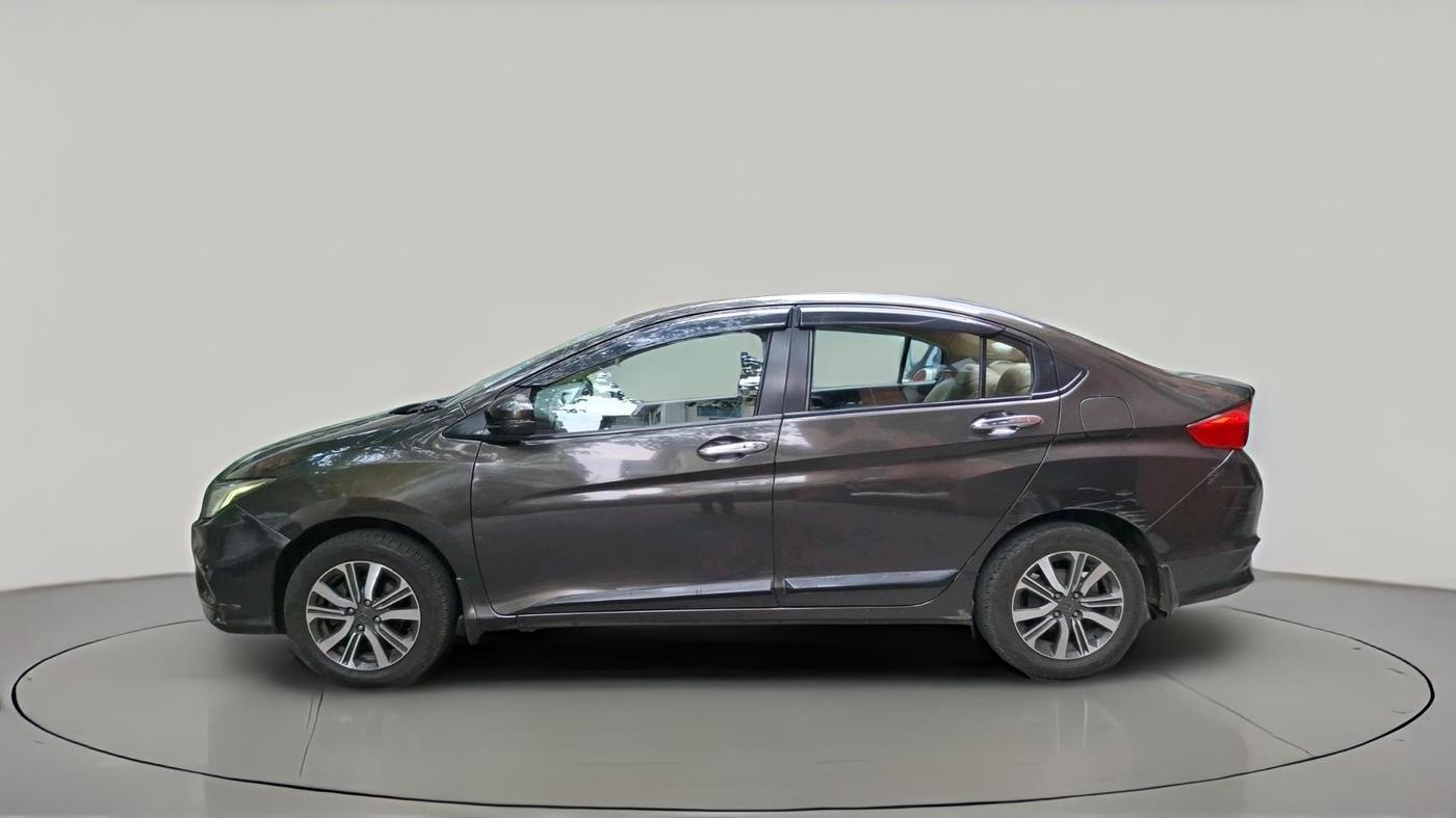 2017 Honda City 1.5L I-DTEC V, Diesel, Manual, 57,613 km, exterior