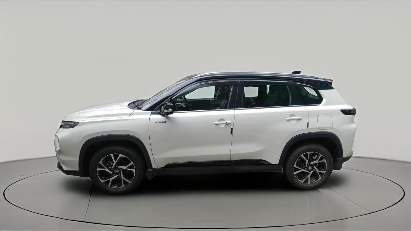 2024 Toyota URBAN CRUISER HYRYDER V HYBRID, Hybrid, Automatic, 19,478 km, exterior