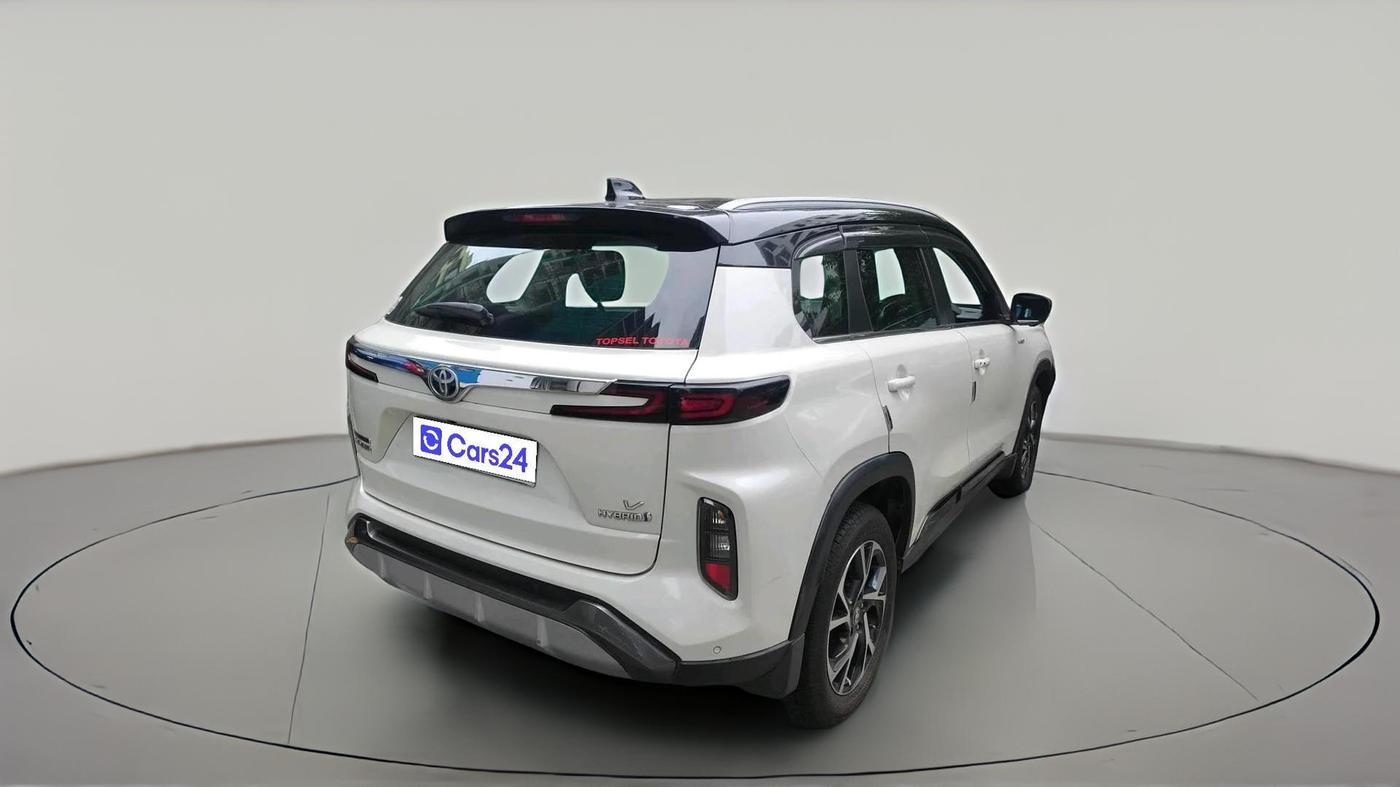 2024 Toyota URBAN CRUISER HYRYDER V HYBRID, Hybrid, Automatic, 19,478 km, exterior