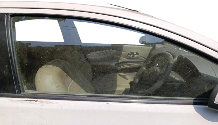 2011 Nissan Sunny XV PETROL, Petrol, Manual, 1 km, interior