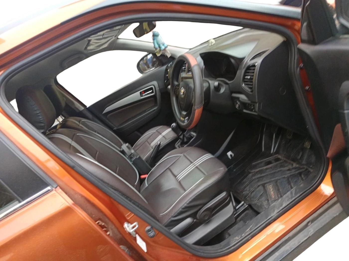 2021 Toyota URBAN CRUISER HIGH GRADE MT, Petrol, Manual, 19,110 km, interior