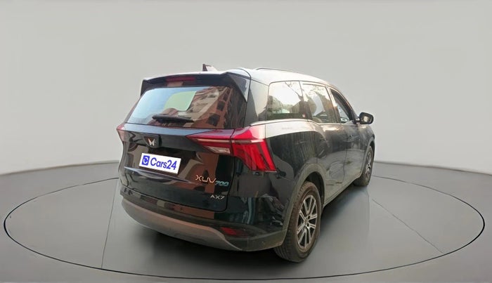 2024 Mahindra XUV700 AX 7 P MT 7 STR, Petrol, Manual, 3,397 km, exterior