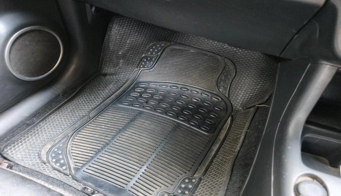 2010 Maruti Swift VXI, Petrol, Manual, 1,23,708 km, interior