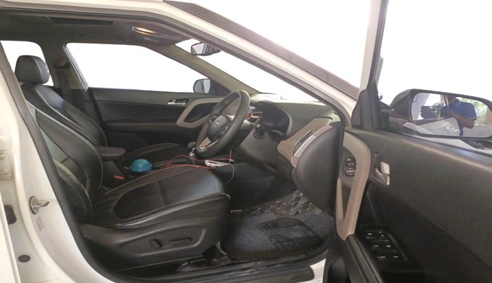 2018 Hyundai Creta SX (O) 1.6 DIESEL, Diesel, Manual, 1,37,685 km, interior