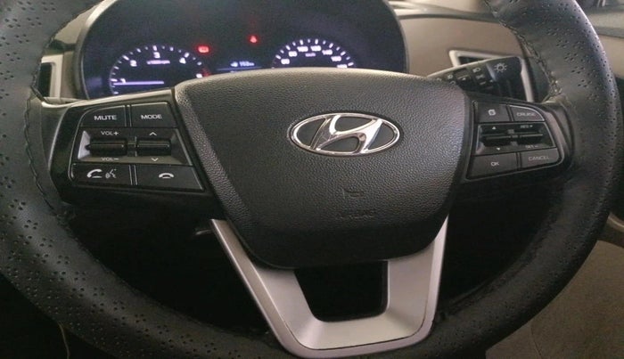 2018 Hyundai Creta SX (O) 1.6 DIESEL, Diesel, Manual, 1,37,685 km, interior