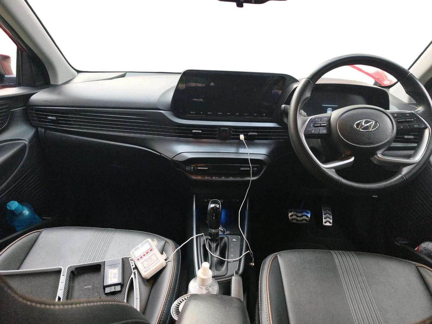 2022 Hyundai NEW I20 ASTA (O) 1.0 TURBO GDI DCT, Petrol, Automatic, 23,949 km, interior