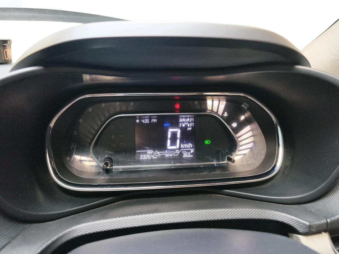 2022 Tata NEXON XZ PLUS (HS) PETROL, Petrol, Manual, 33,264 km, interior