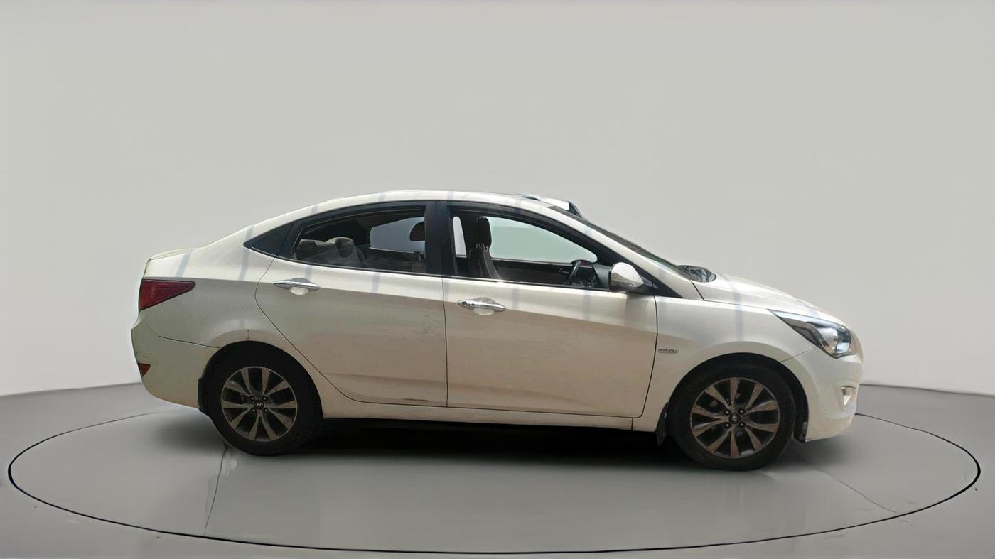 2016 Hyundai Verna 1.6 CRDI SX (O), Diesel, Manual, 76,807 km, exterior