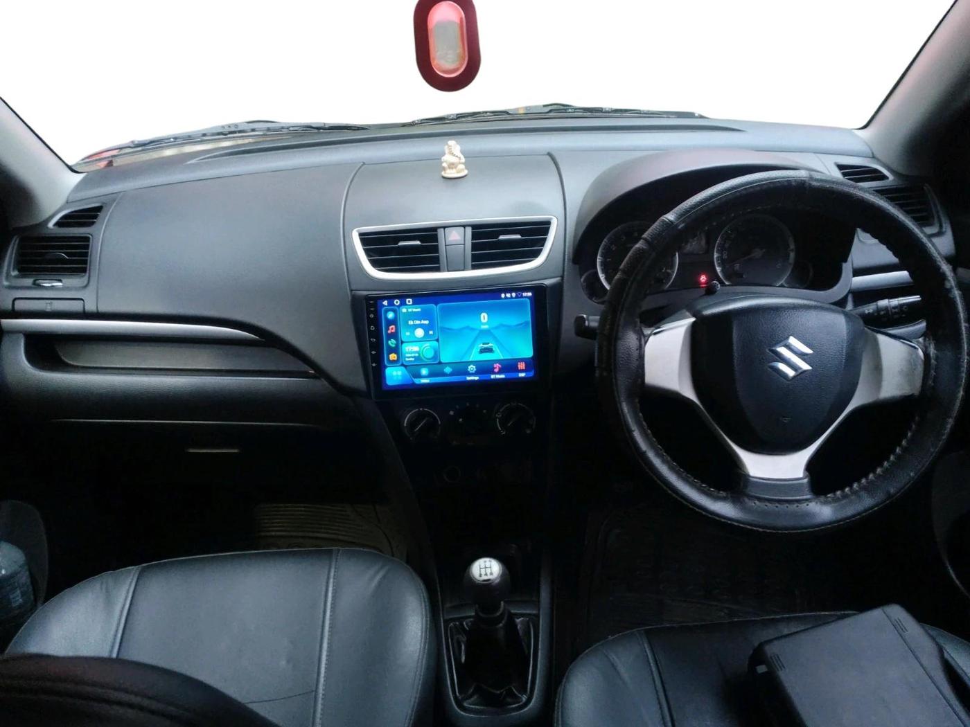 2011 Maruti Swift VXI, Petrol, Manual, 73,115 km, interior