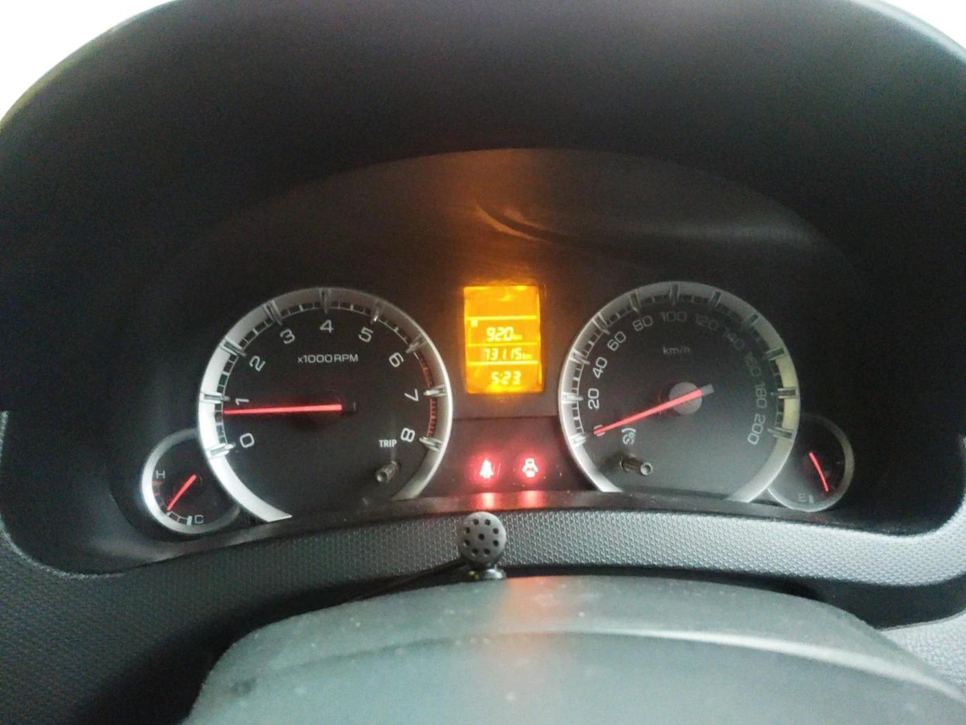 2011 Maruti Swift VXI, Petrol, Manual, 73,115 km, interior