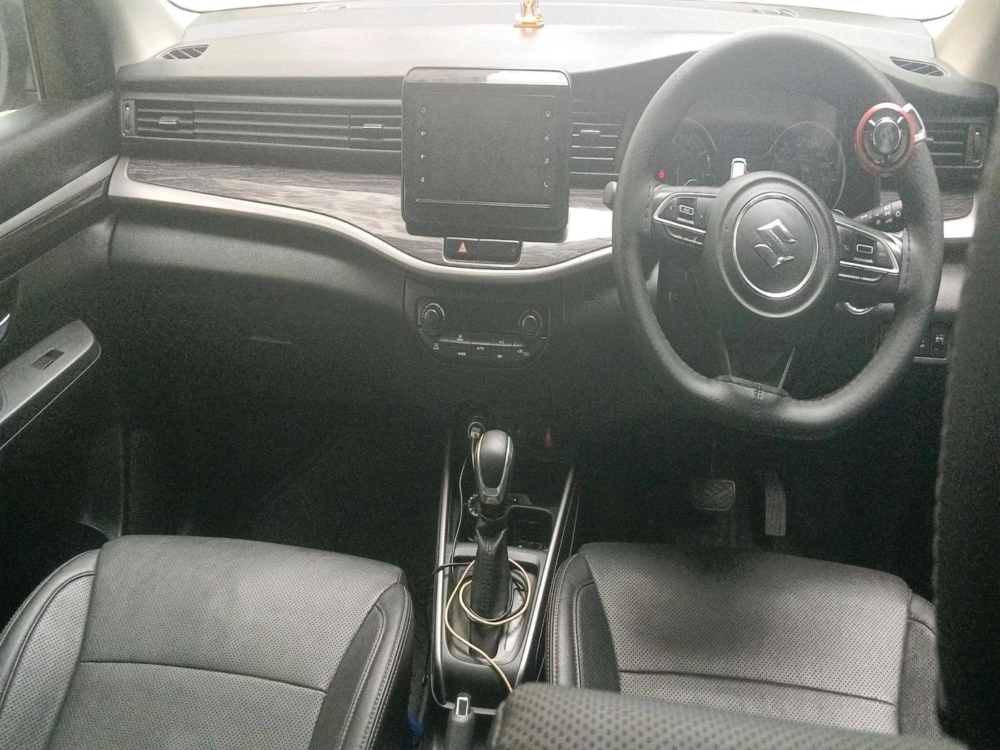 2023 Maruti XL6 ALPHA PLUS AT, Petrol, Automatic, 28,875 km, interior