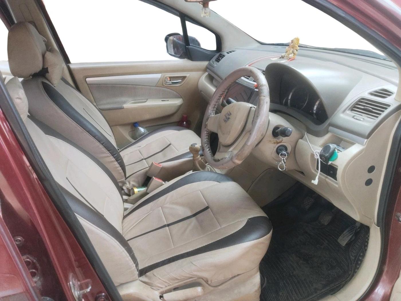2013 Maruti Ertiga VDI, Diesel, Manual, 80,734 km, interior