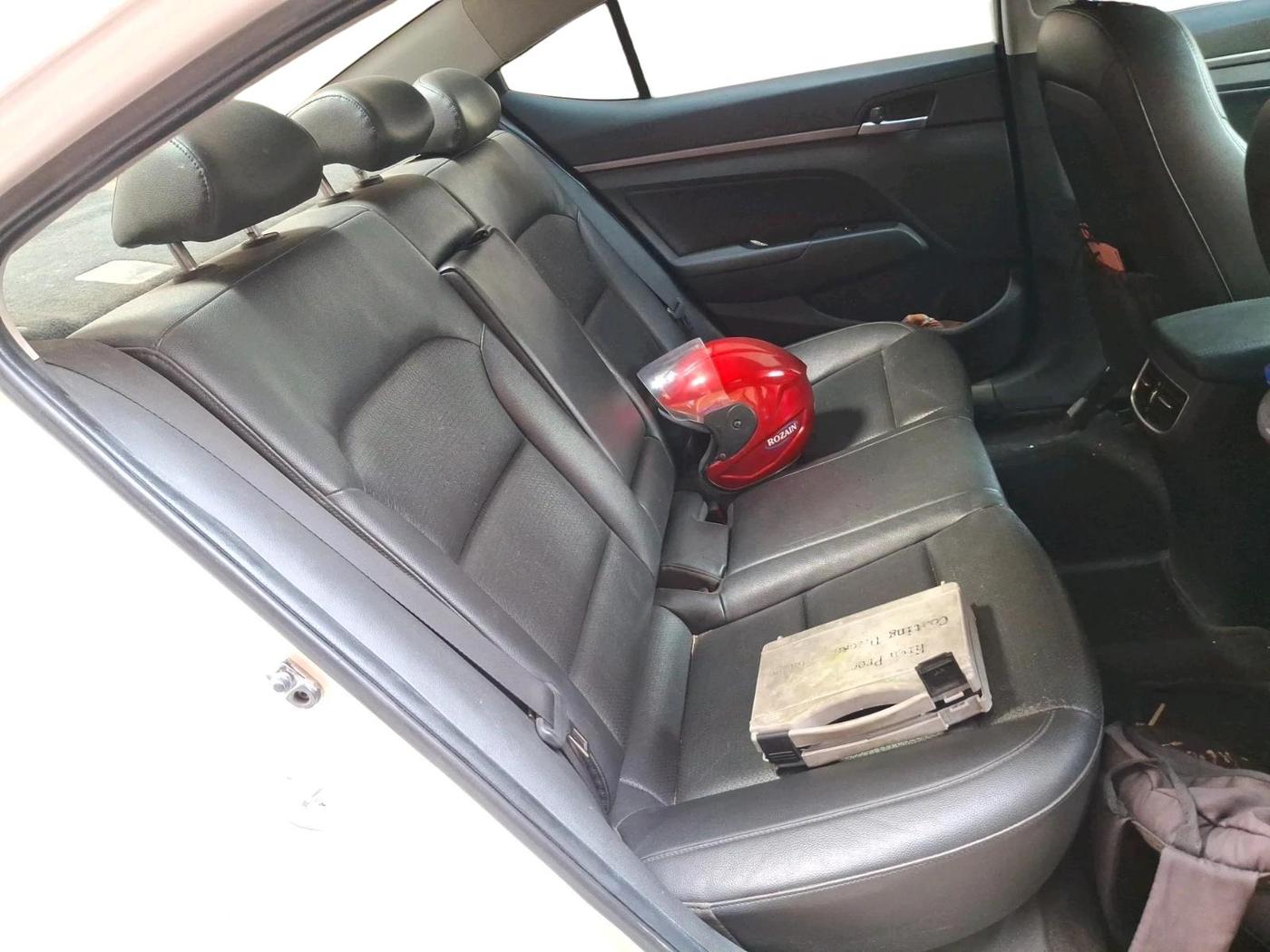2018 Hyundai New Elantra 2.0 SX(O) AT PETROL, Petrol, Automatic, 82,674 km, interior
