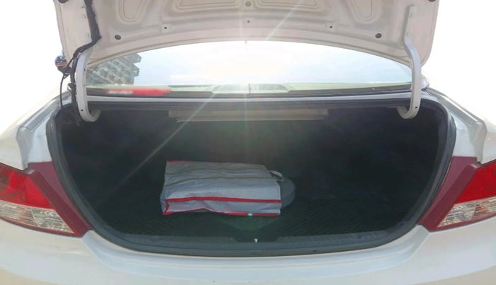 2014 Hyundai Verna FLUIDIC 1.4 VTVT, Petrol, Manual, 66,524 km, exterior