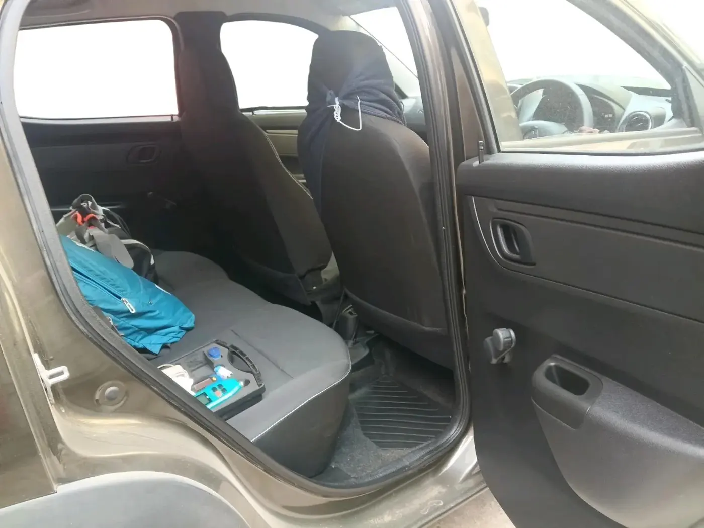 2024 Renault Kwid RXL 1.0 (O), Petrol, Manual, 8,824 km, interior