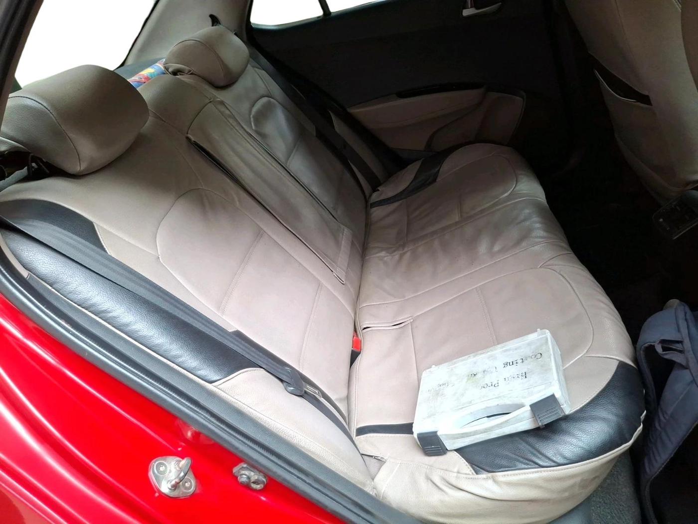 2014 Hyundai Xcent S 1.2, Petrol, Manual, 1,27,614 km, interior