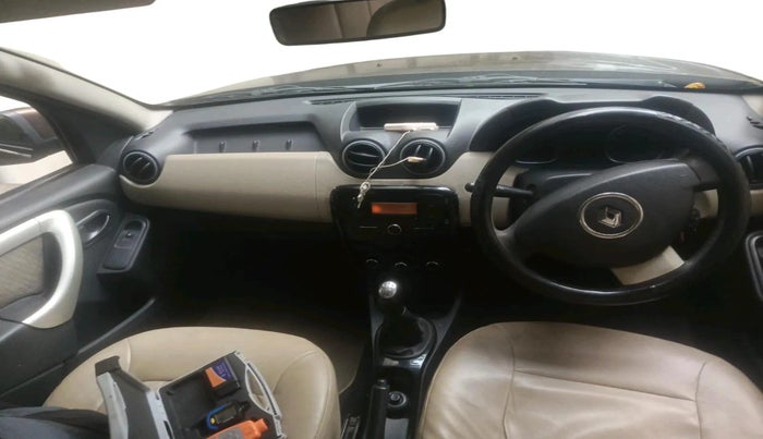 2012 Renault Duster 85 PS RXL DIESEL, Diesel, Manual, 2,18,341 km, interior