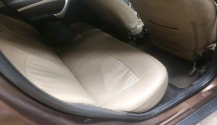 2012 Renault Duster 85 PS RXL DIESEL, Diesel, Manual, 2,18,341 km, interior