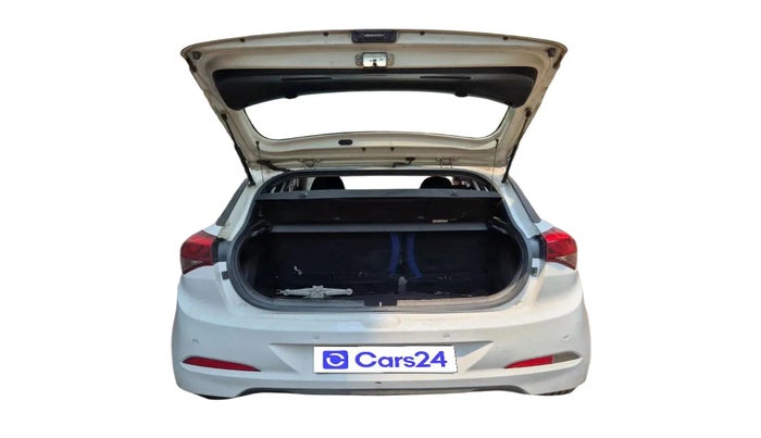 2015 Hyundai i20 Active 1.2 SX, Petrol, Manual, 32,215 km, exterior