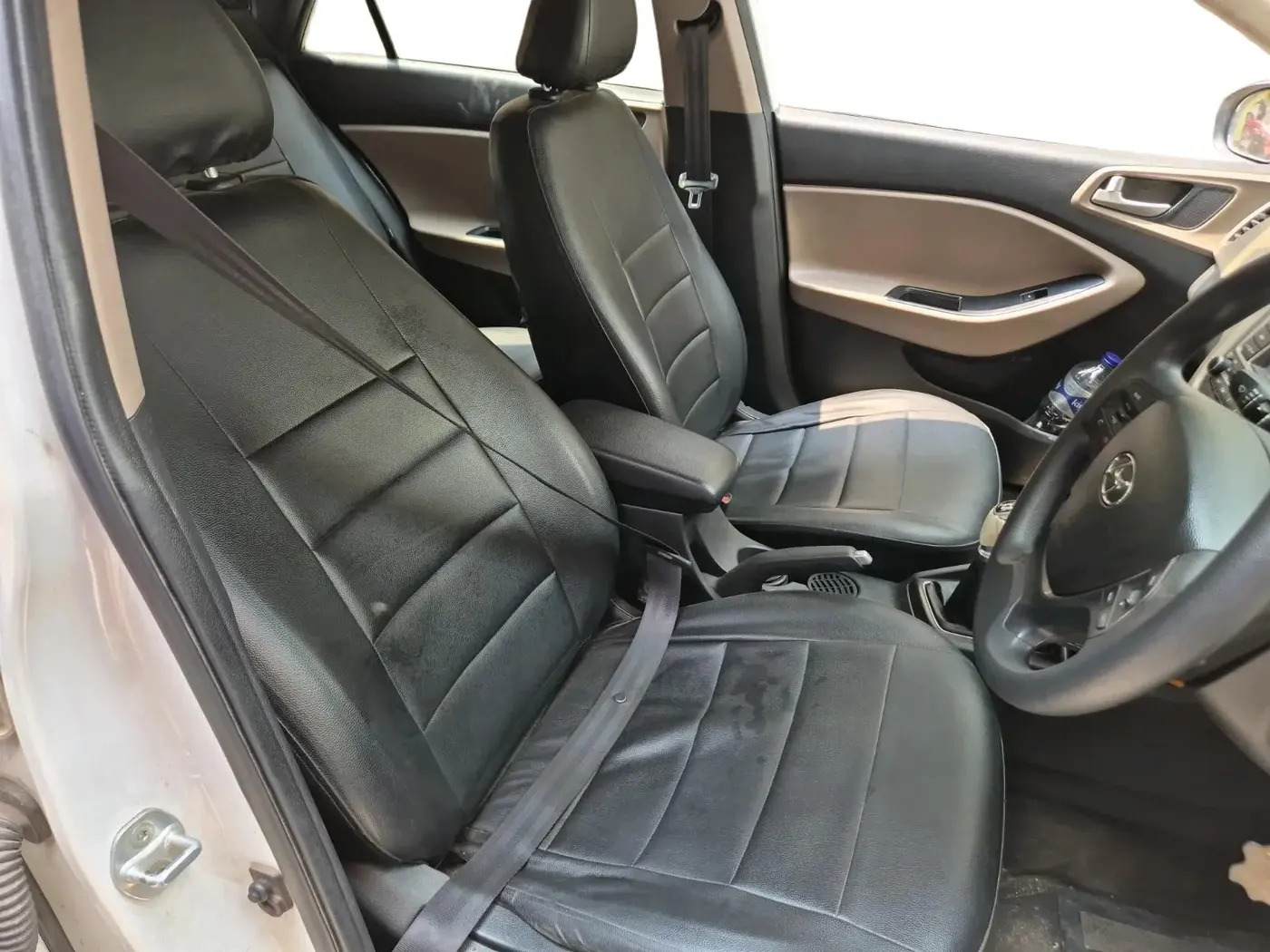 2015 Hyundai i20 Active 1.2 SX, Petrol, Manual, 32,215 km, interior