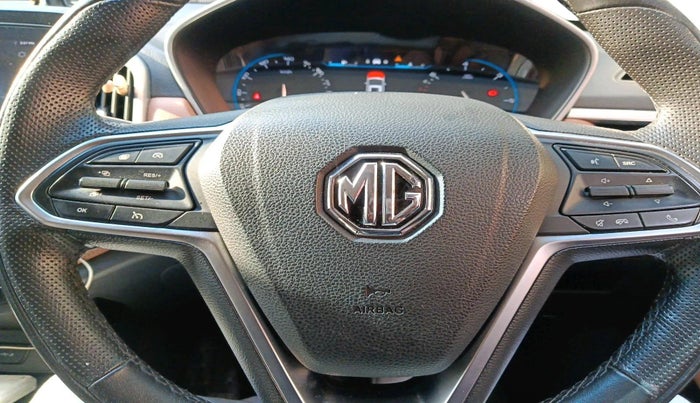 2020 MG HECTOR PLUS SHARP 1.5 PETROL TURBO HYBRID MT 6-STR, Petrol, Manual, 28,948 km, interior