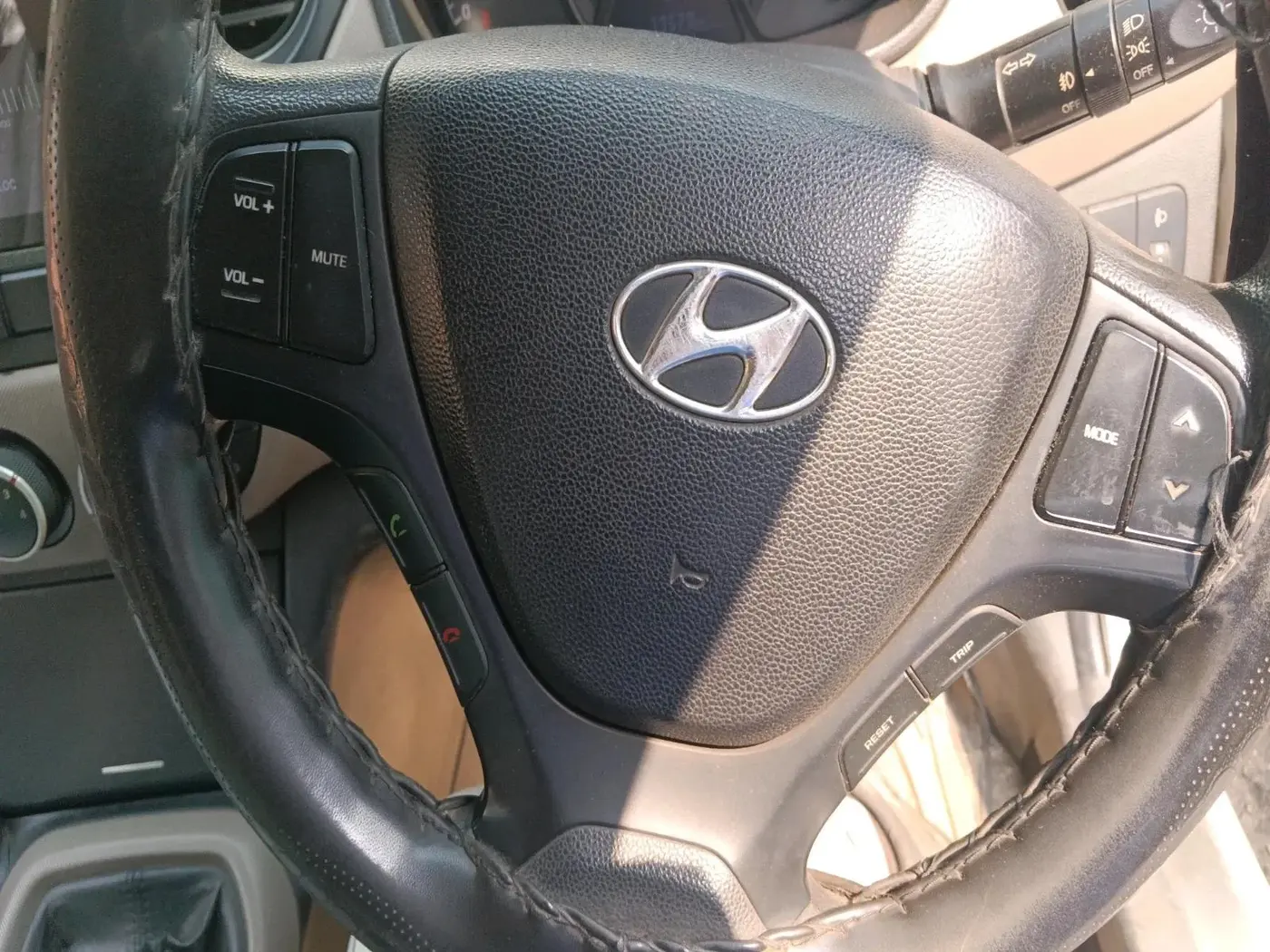 2016 Hyundai Xcent S (O) 1.2, Petrol, Manual, 89,655 km, interior