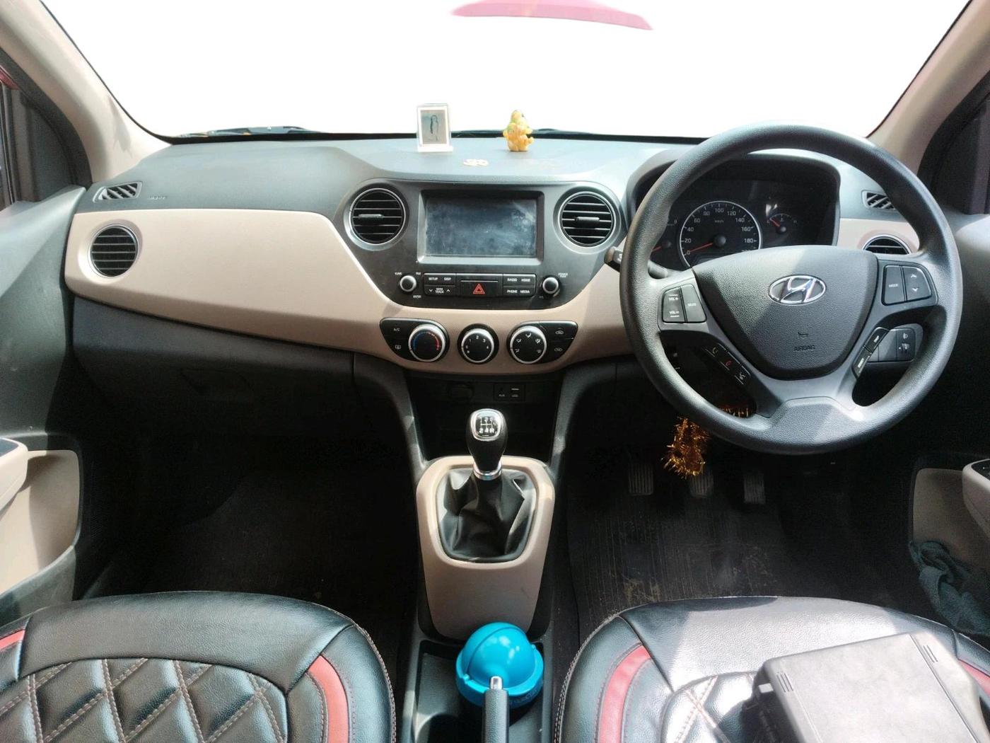 2019 Hyundai Grand i10 SPORTZ 1.2 KAPPA VTVT, Petrol, Manual, 22,747 km, interior